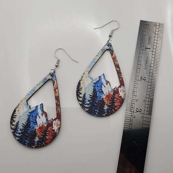 Boho Mountain Scape Earrings - Picture 2 of 3